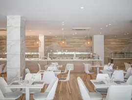 Restauracja z bufetem w hotelu Narcissos Waterpark Resort