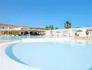 Basen przy hotelu Oasis Atlantico Belorizonte