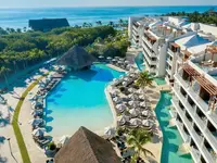 Widok na kompleks hotelowy Ocean Riviera Paradise El Beso