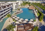 Widok na kompleks hotelowy Ocean Riviera Paradise El Beso