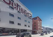 Elewacja budynku Ochsen 2 (Davos) od strony ulicy