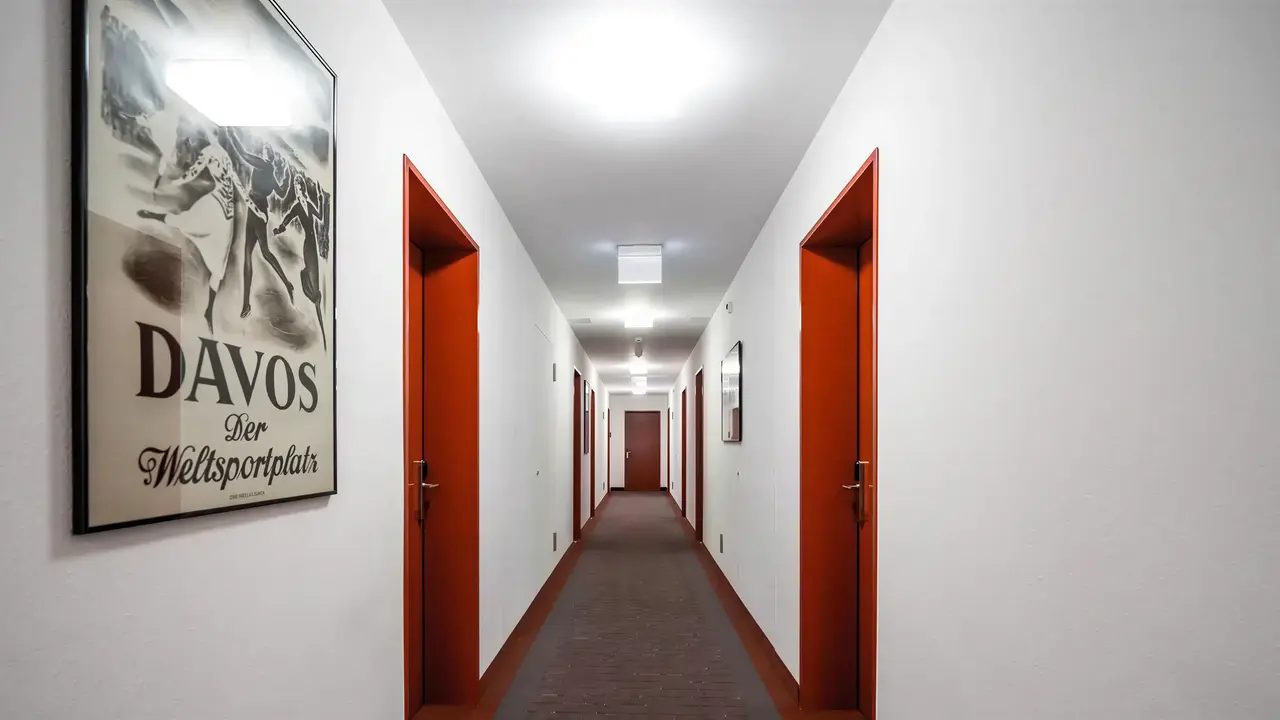 Korytarz w hotelu Ochsen 2 (Davos)