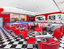 Restauracja w stylu retro w Olympic Lagoon Resort Paphos