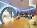 Kolorowy pokój dla dzieci w Olympic Lagoon Resort Paphos