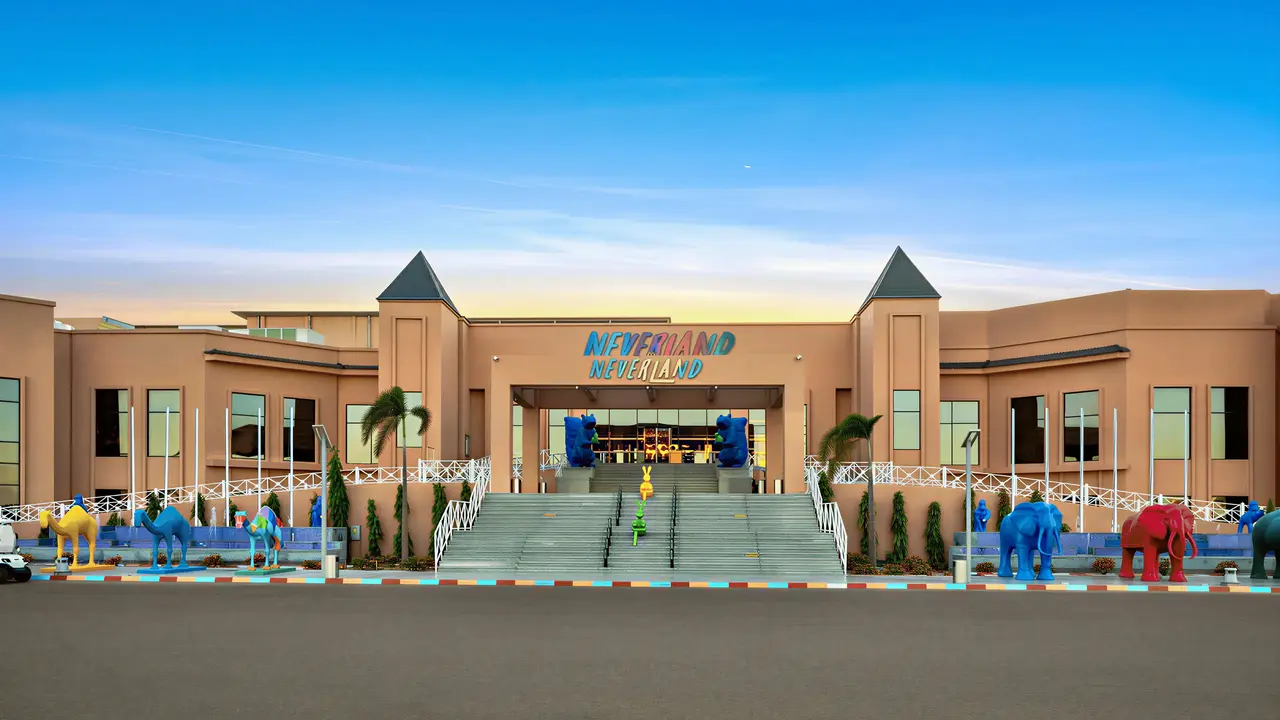 Elewacja i wejście do budynku Pickalbatros Jungle Aqua Park Resort Neverland