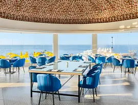 Restauracja z widokiem na morze Pickalbatros Vita Resort Portofino