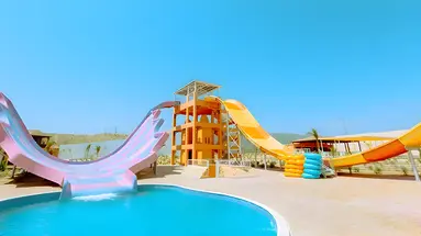 Zjeżdżalnie wodne w Pickalbatros Vita Resort Portofino