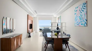 Wnętrze pokoju gościnnego w Pickalbatros Vita Resort Portofino
