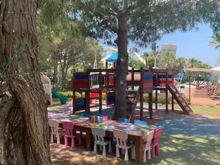 Plac zabaw dla dzieci w Pine Bay Holiday Resort