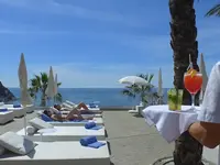 Relaks na tarasie z widokiem w Playacalida