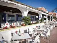 Restauracja na zewnątrz w PlayaCapricho