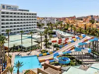 Zjeżdżalnie wodne w kompleksie Playasol SPA