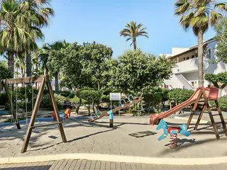 Plac zabaw dla dzieci w Playasol SPA