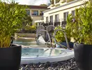 Jacuzzi w strefie wellness Porto Santa Maria