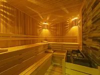 Drewniana sauna w hotelu Poseidon