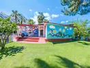 Kolorowy klub dla dzieci w Queens Park Resort Goynuk
