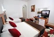 Pokój z łóżkami w Ramira Beach
