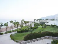 Widok na kompleks Retac Qunay Dahab Resort & Spa przy samym morzu