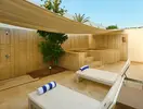 Prywatna strefa relaksu z jacuzzi w Retac Qunay Dahab Resort & Spa
