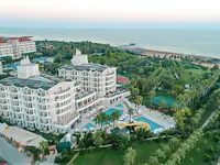 Widok z lotu ptaka na Royal Atlantis Beach
