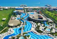 Widok z lotu ptaka na kompleks Royal Holiday Palace