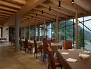 Restauracja w Salvadori z widokiem na góry