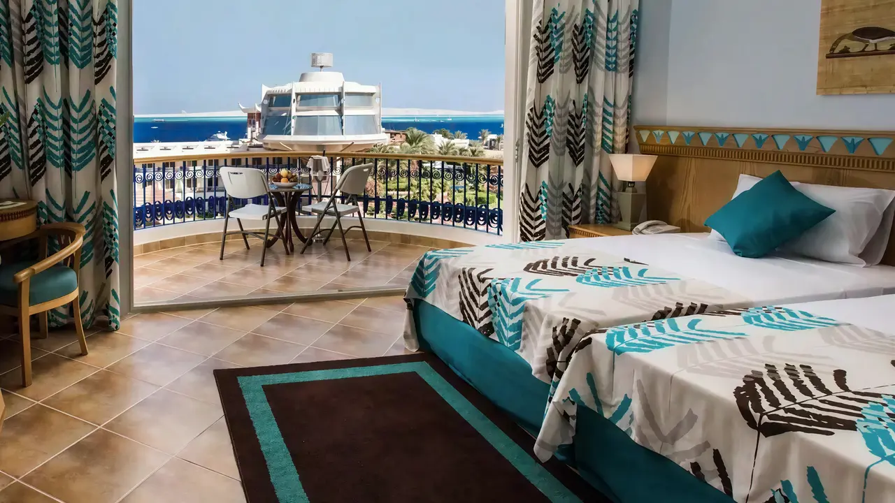 Pokój gościnny z tarasem w Sea Gull Beach Resort