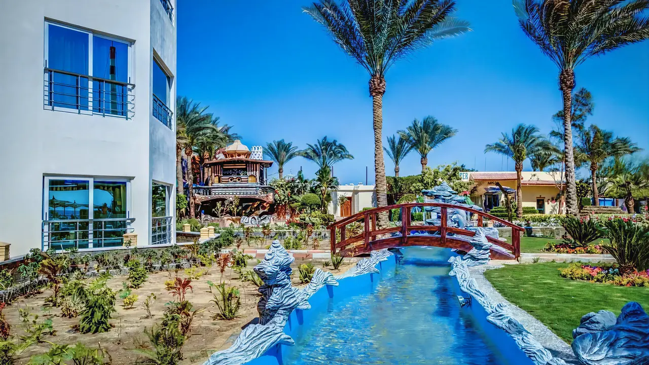 Widok na tereny hotelu Sea Gull Beach Resort
