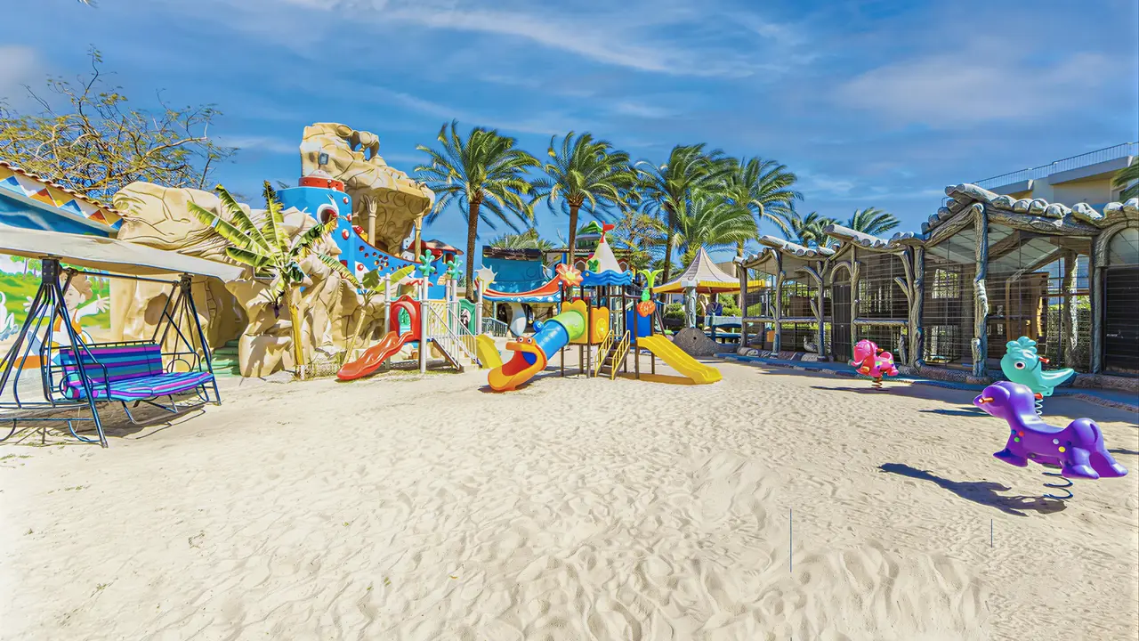 Plac zabaw dla dzieci w Sea Gull Beach Resort