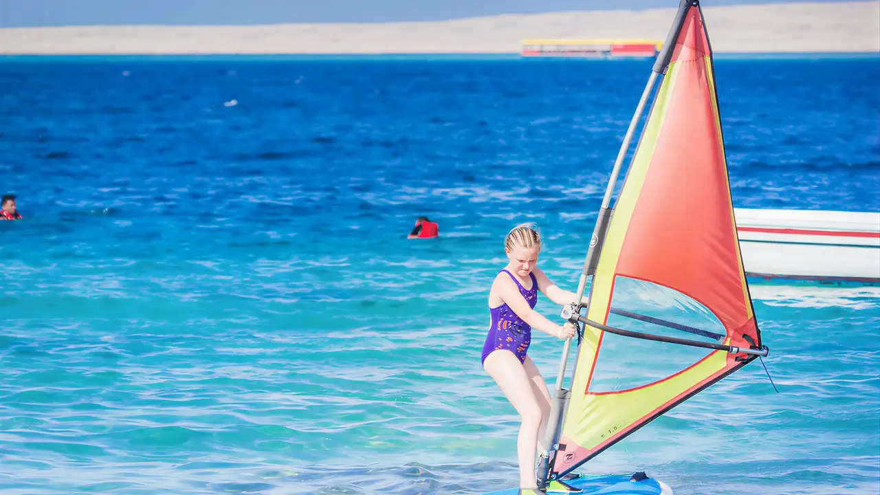 Windsurfing w Sea Gull Beach Resort