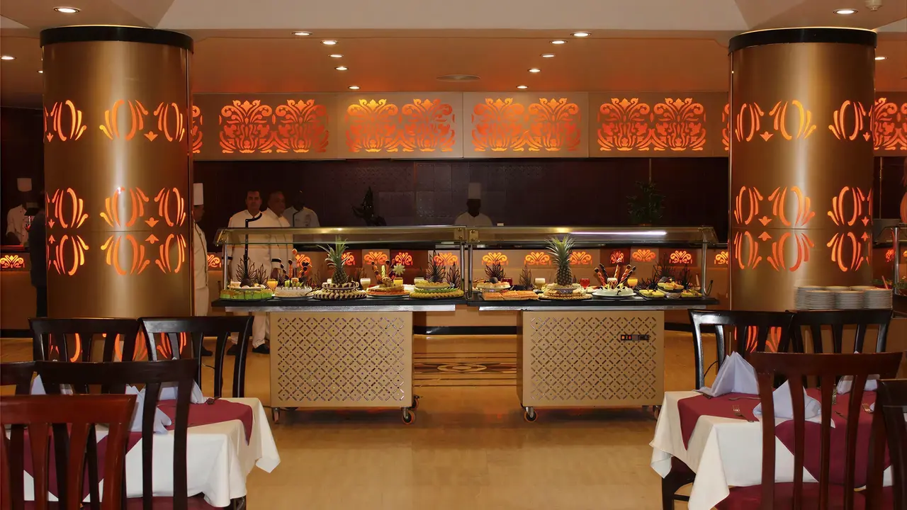 Bufet w restauracji hotelu Sea Gull Beach Resort