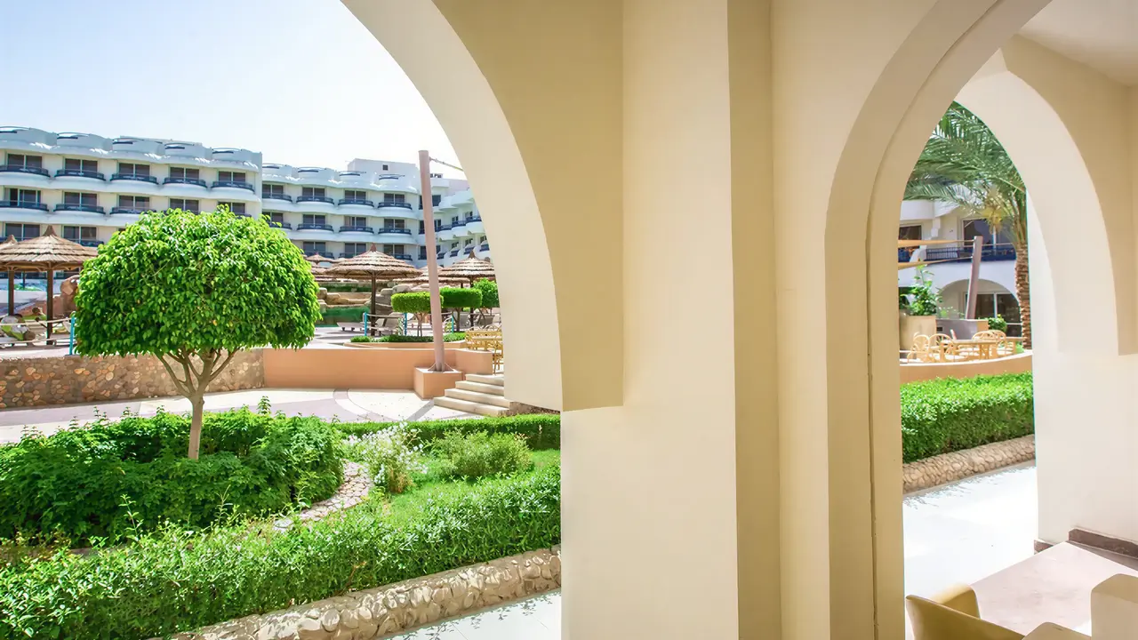 Widok na kompleks hotelowy Sea Gull Beach Resort