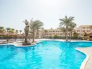 Basen przy hotelu Sea Gull Beach Resort