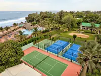 Widok na kompleks Senegambia Beach z boiskami