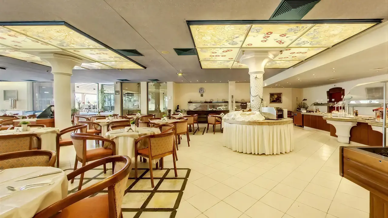 Restauracja z bufetem w Sentido Bellevue Beach 