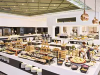 Bufet z jedzeniem w Sentido Marillia Resort & Spa