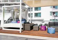 Taras wypoczynkowy w hotelu Sentido Neptun Beach