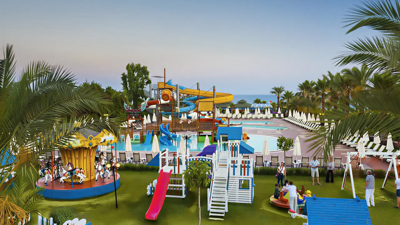 Park wodny w Sentido Turan Prince z kolorowymi zjeżdżalniami