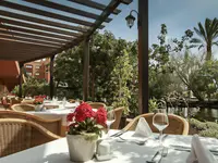Restauracja na świeżym powietrzu w Sheraton Fuerteventura Beach Golf & Spa Resort