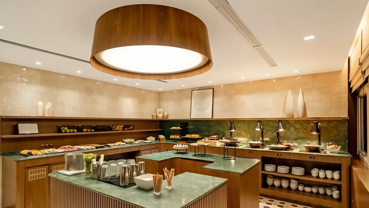 Bufet z jedzeniem w Sheraton Grand Rio