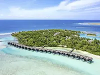 Widok z lotu ptaka na Sheraton Maldives Full Moon Resort & Spa