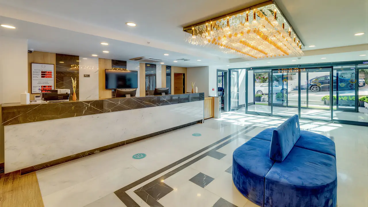 Recepcja i hol w Signature Blue Resort