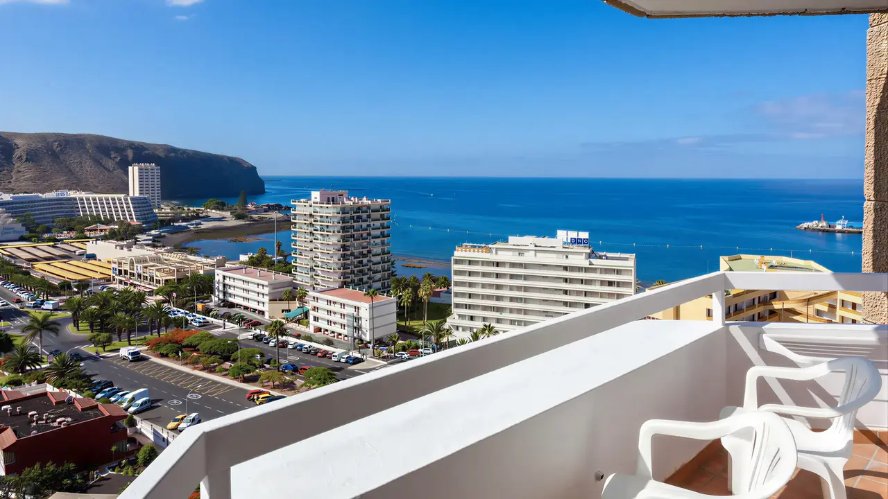 Balkon z widokiem na morze w Sol Arona Tenerife 