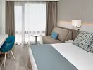 Wnętrze pokoju hotelowego w Sol Don Pablo