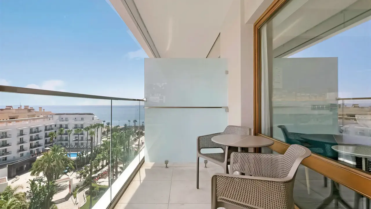 Prywatny balkon z widokiem w Sol Don Pablo