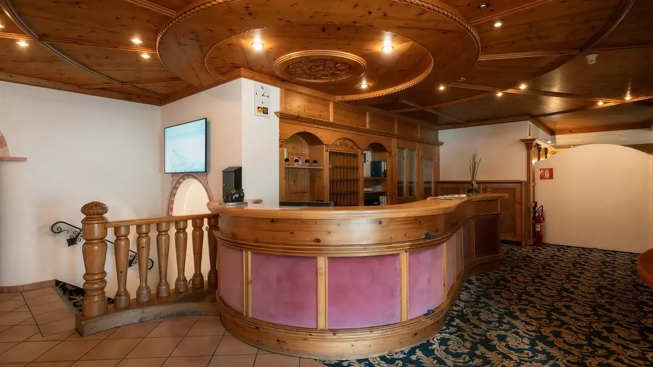Recepcja w hotelu Sporthotel Kurzras