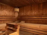 Drewniana sauna w obiekcie Sporthotel Kurzras