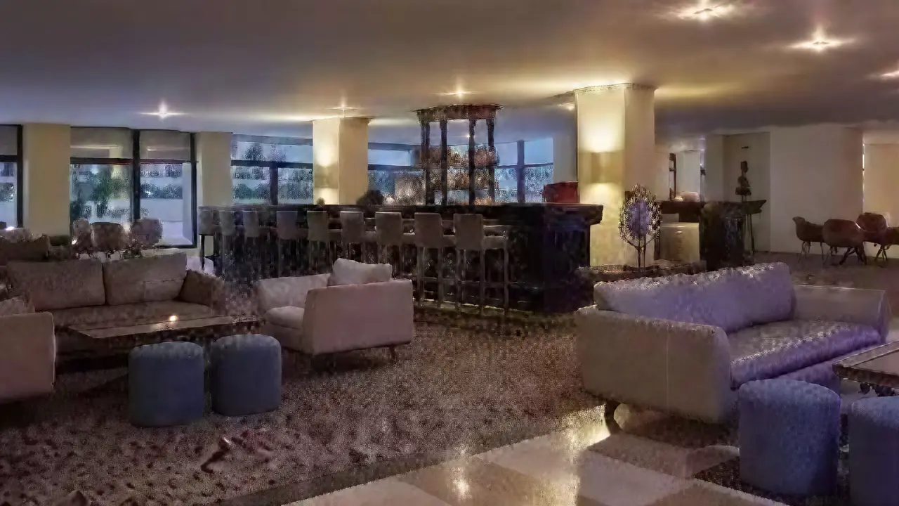 Wnętrze eleganckiego lobby w Steigenberger Al Dau Beach