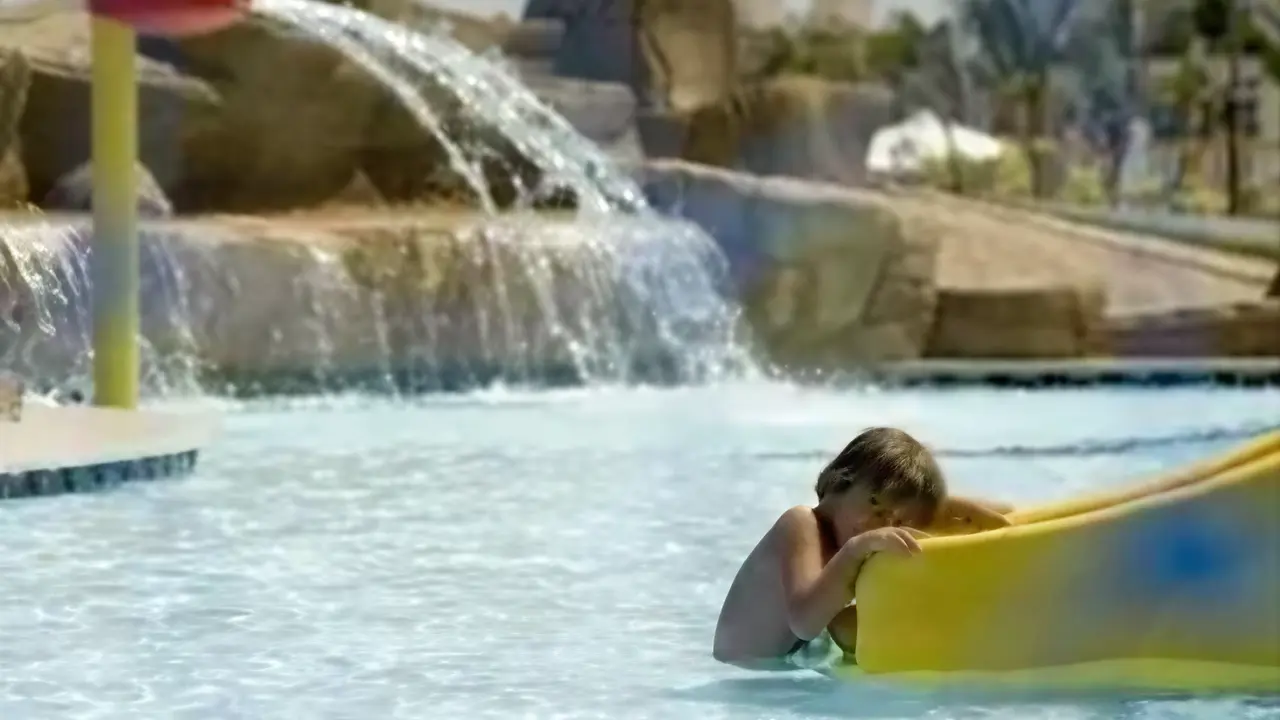 wodny plac zabaw dla dzieci w Steigenberger Al Dau Beach