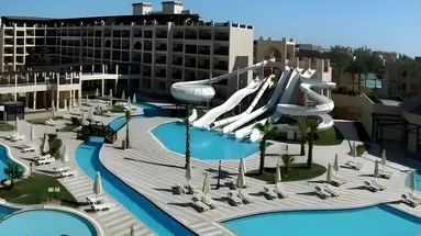 Zjeżdżalnie wodne w Steigenberger Aqua Magic